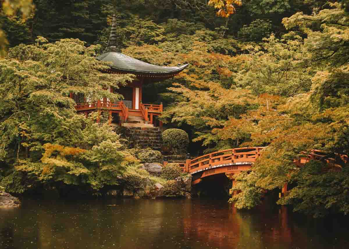 Best Places to Enjoy Autumn in Kyoto - Hana's Travel Journal