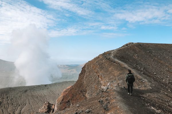 hiking mount aso